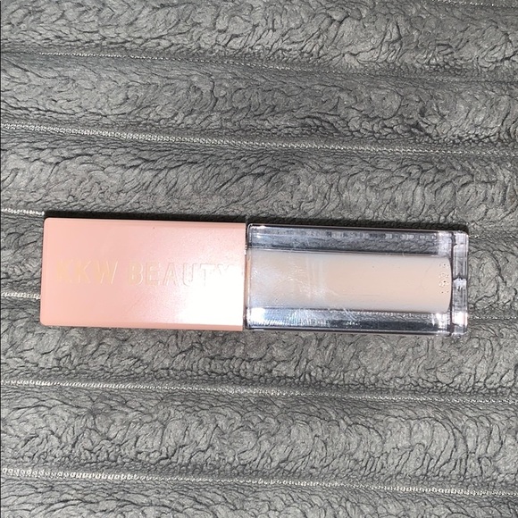 KKW Beauty Other - KKW Concealer